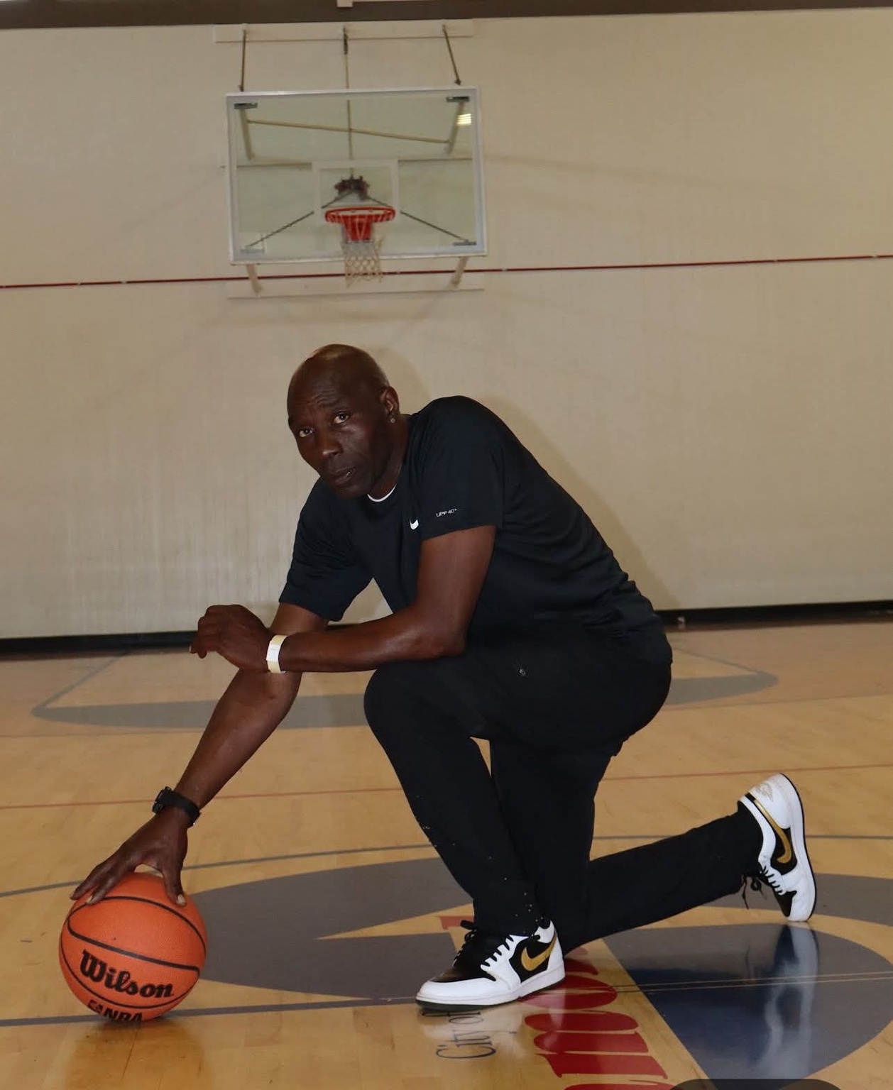 Basketball Program Director Darren McCullins